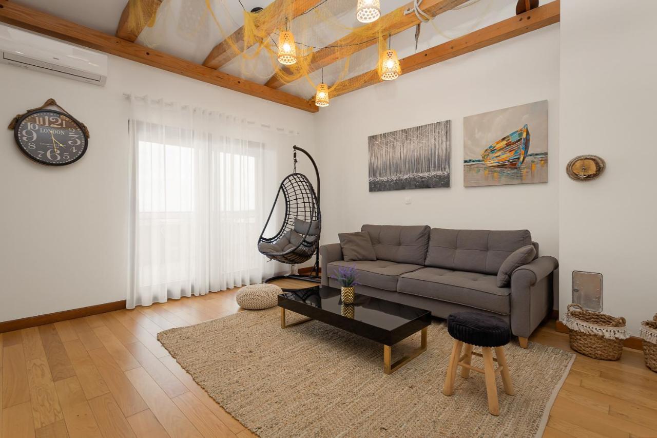 Apartments Cesare With Shared Pool ลิทซ์ยัน ภายนอก รูปภาพ