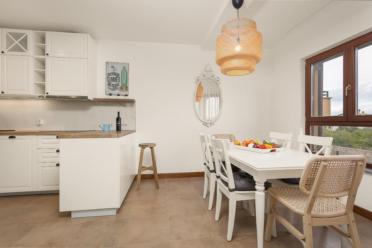 Apartments Cesare With Shared Pool ลิทซ์ยัน ภายนอก รูปภาพ