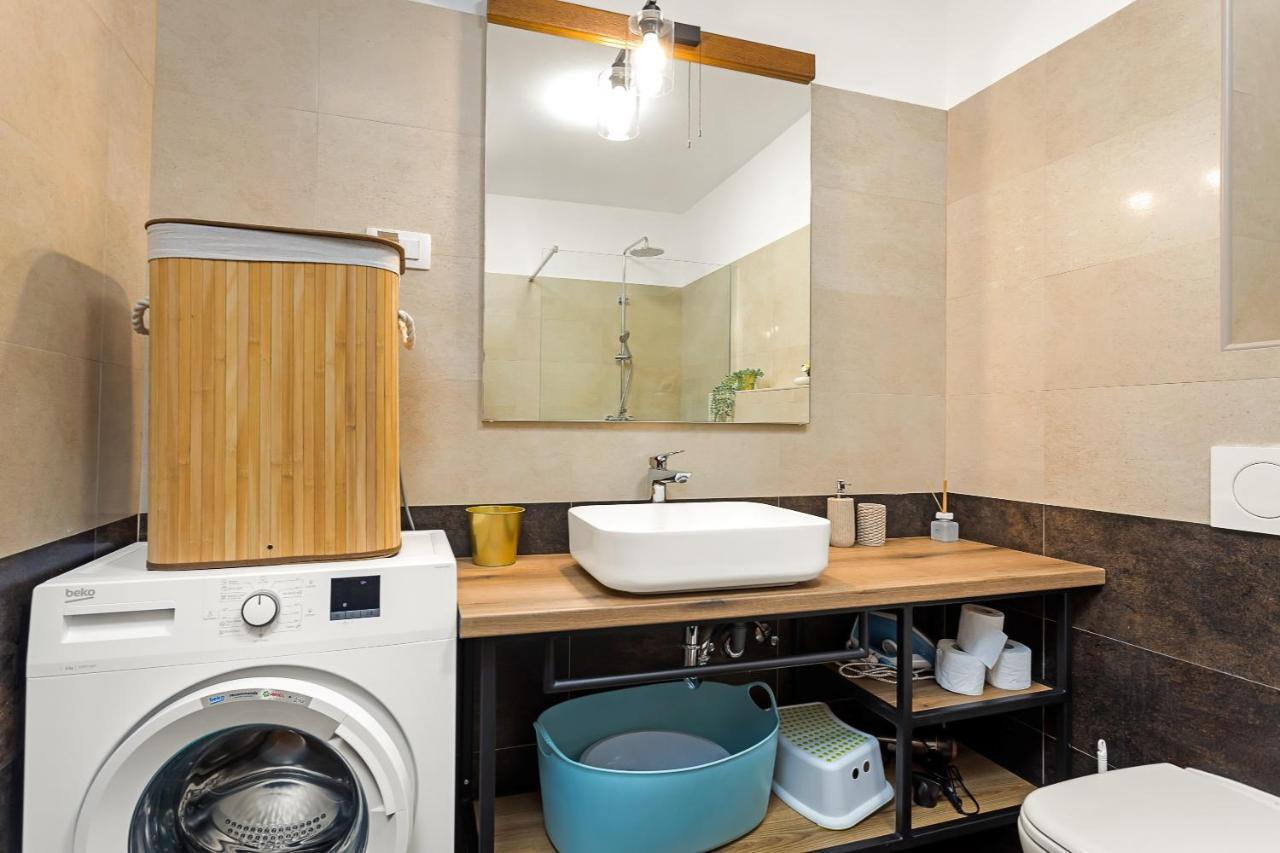 Apartments Cesare With Shared Pool ลิทซ์ยัน ภายนอก รูปภาพ